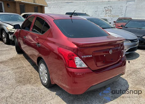 2018 Nissan Versa S/S Plus/Sv/Sl z USA, uszkodzony, nr VIN 3N1CN7AP3JL824570